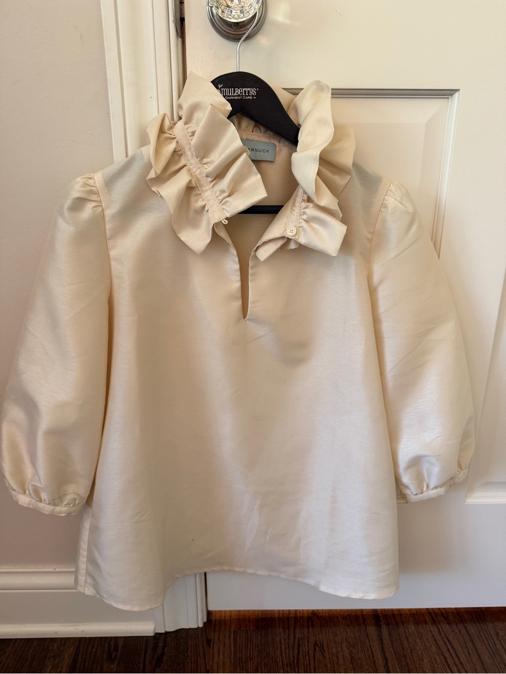 Tuckernuck Women’s Ruffle Collar Cream Top